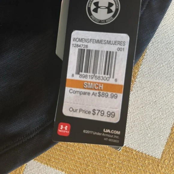 Hoodie  threadeorne under armour(SM) - Picture 2 of 14